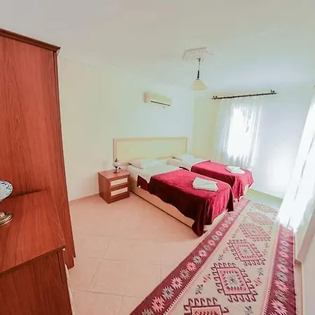 Zakkum Villa